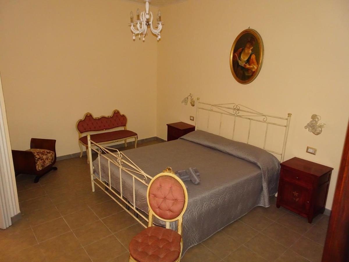 לינה וארוחת בוקר סירקוזה La Casa Di Benedetta מראה חיצוני תמונה