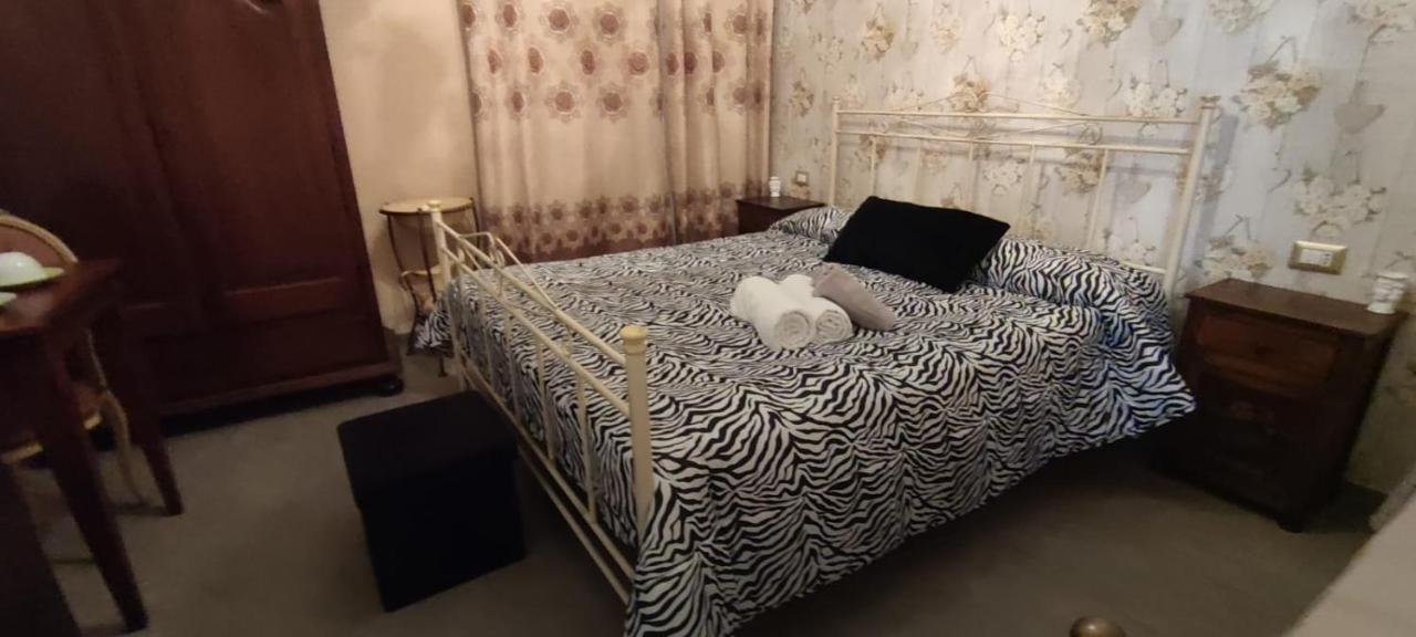 לינה וארוחת בוקר סירקוזה La Casa Di Benedetta מראה חיצוני תמונה